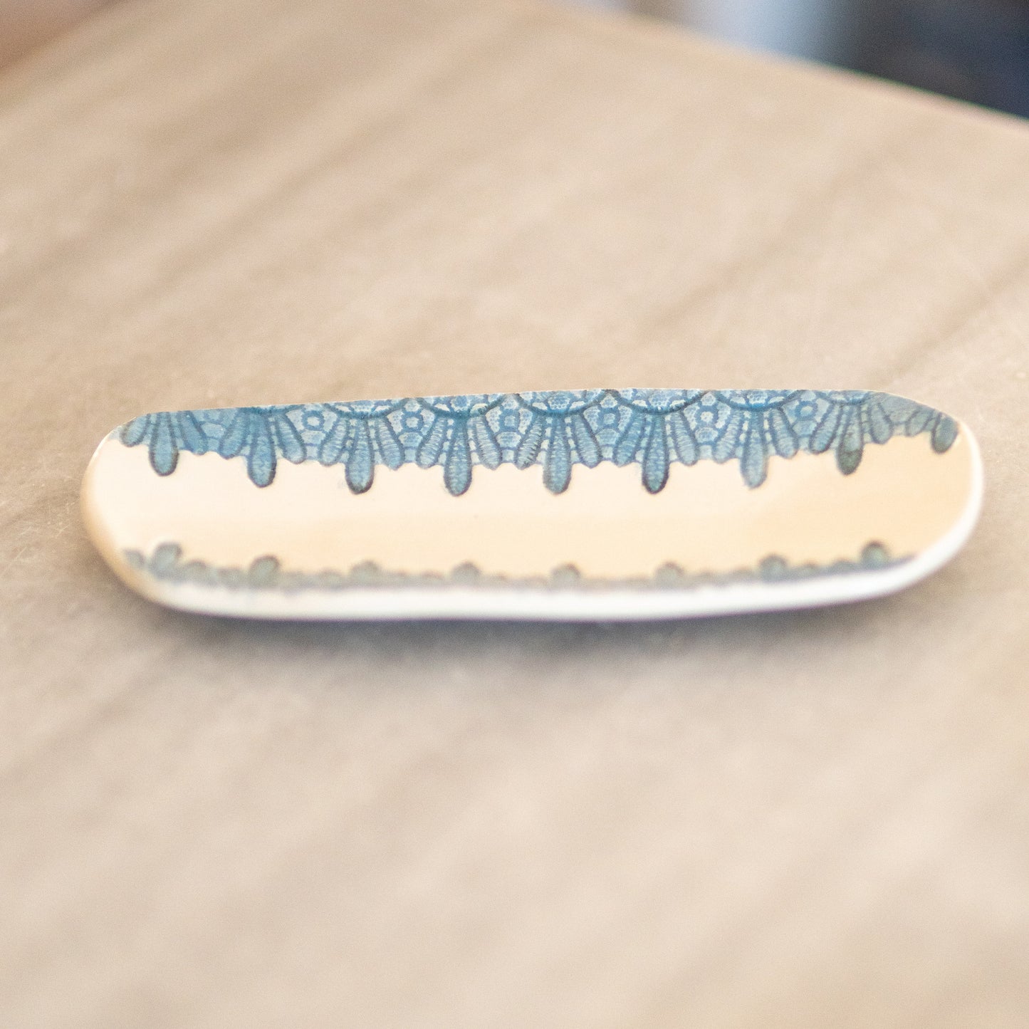 Elegant Lace Pattern Handmade Ceramic Plate Set