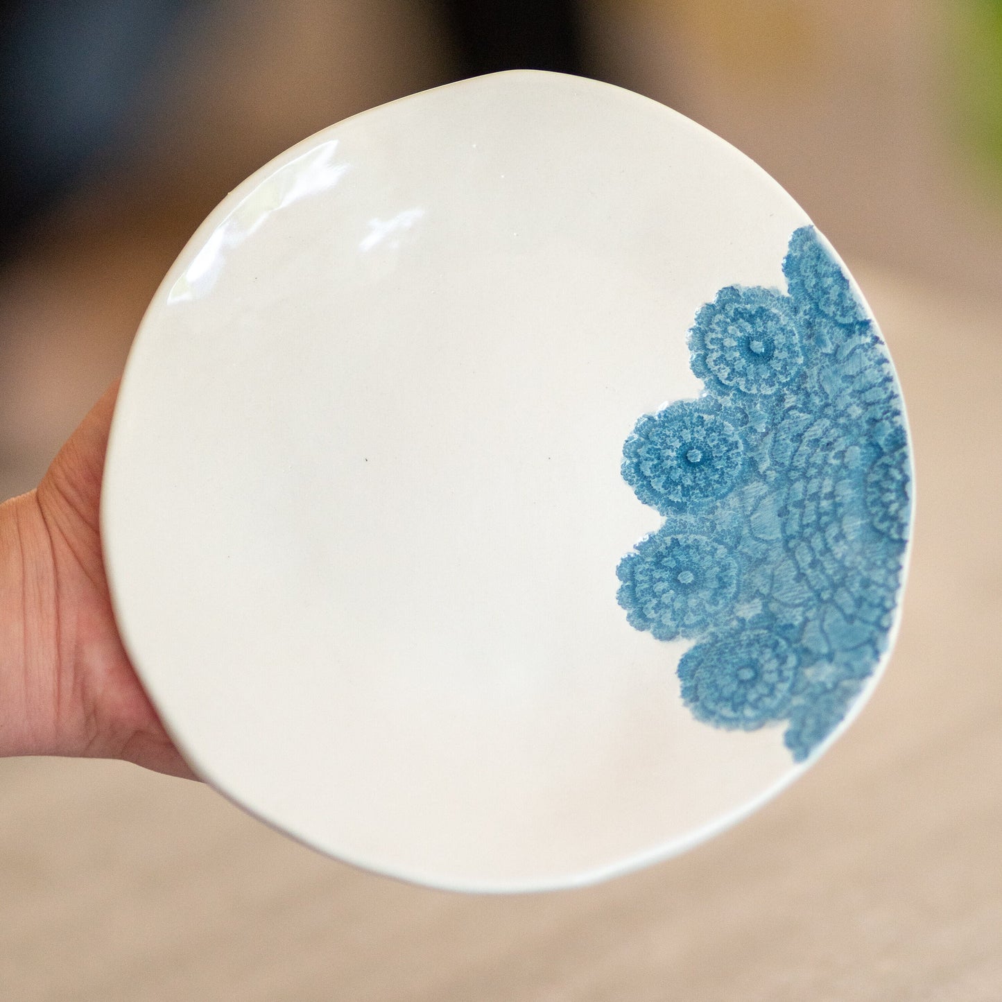 Elegant Lace Pattern Handmade Ceramic Plate Set
