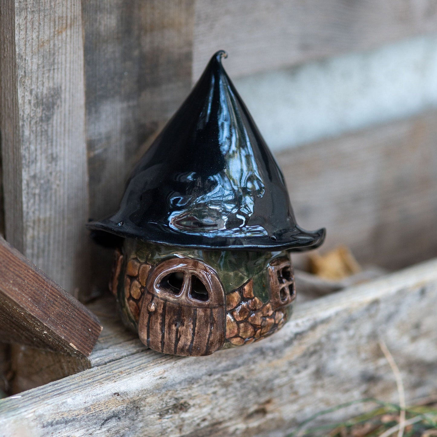 Haunted House, Handmade Halloween Decor, Halloween Witch Fairy House, Ceramic Incense Holder, Candle Holder