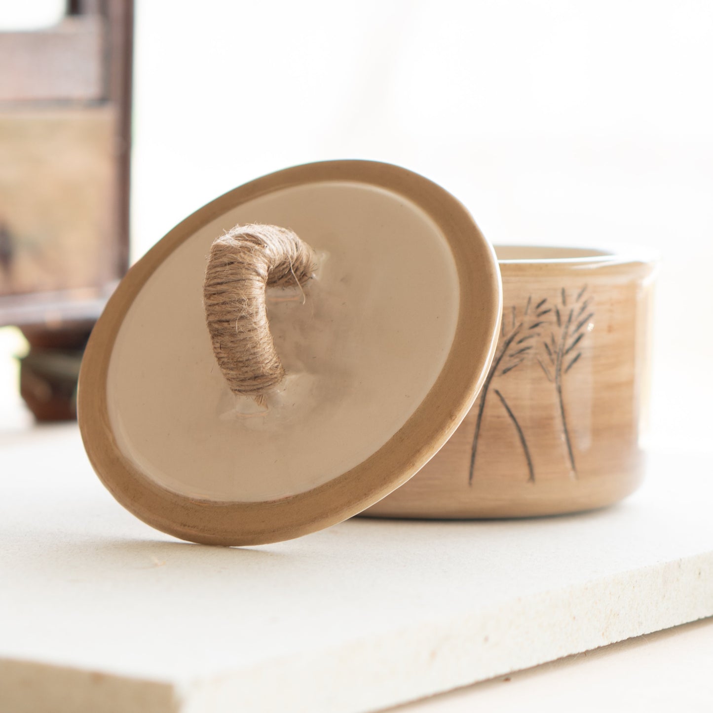 Ceramic Pot with Lid - Multipurpose Storage Box