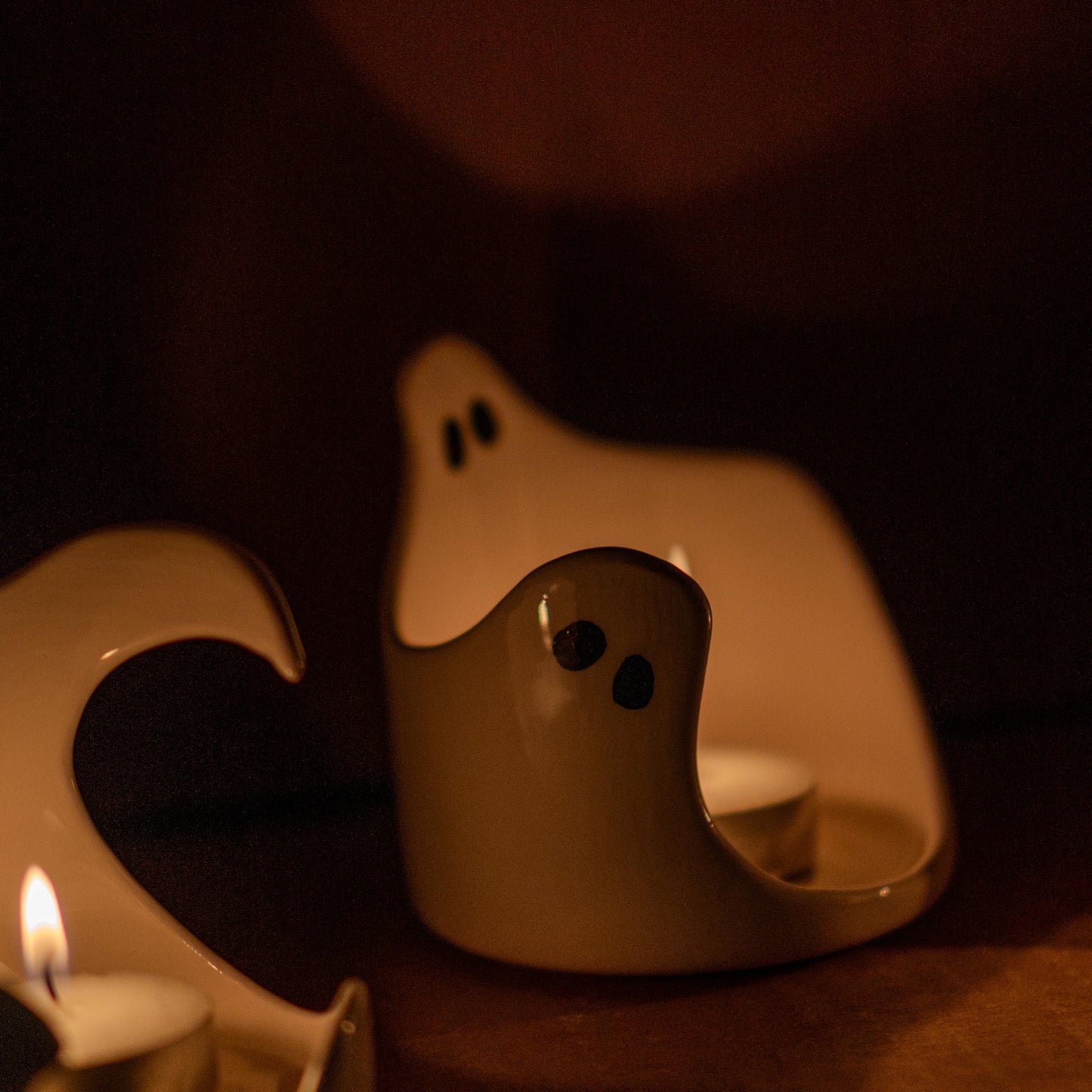 Handmade Ceramic Ghost Tealight Holder Set: Spooky Halloween Decor
