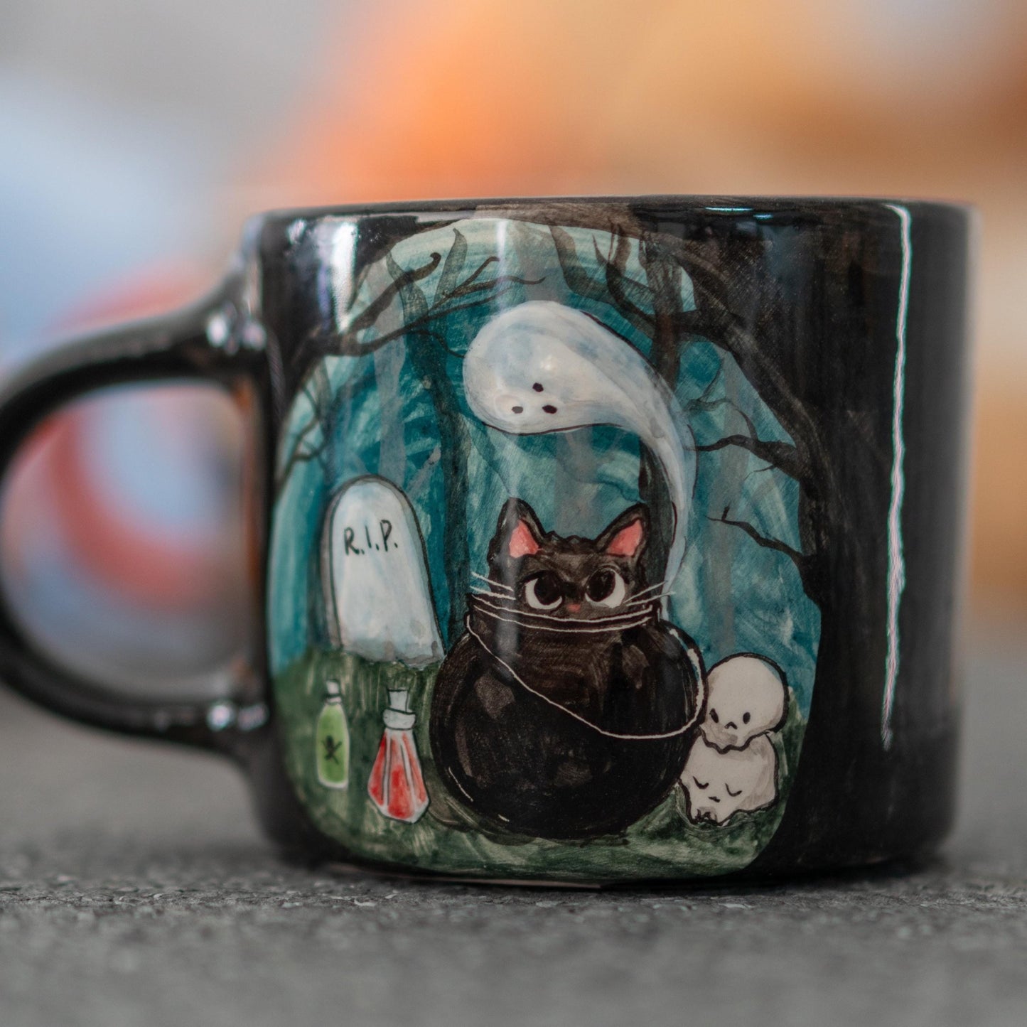 Halloween Black Cat Mug - Hand-Painted Ceramic Mug with Ghost and Potion Design, Spooky Witch Cauldron Coffee Cup, Halloween Decor