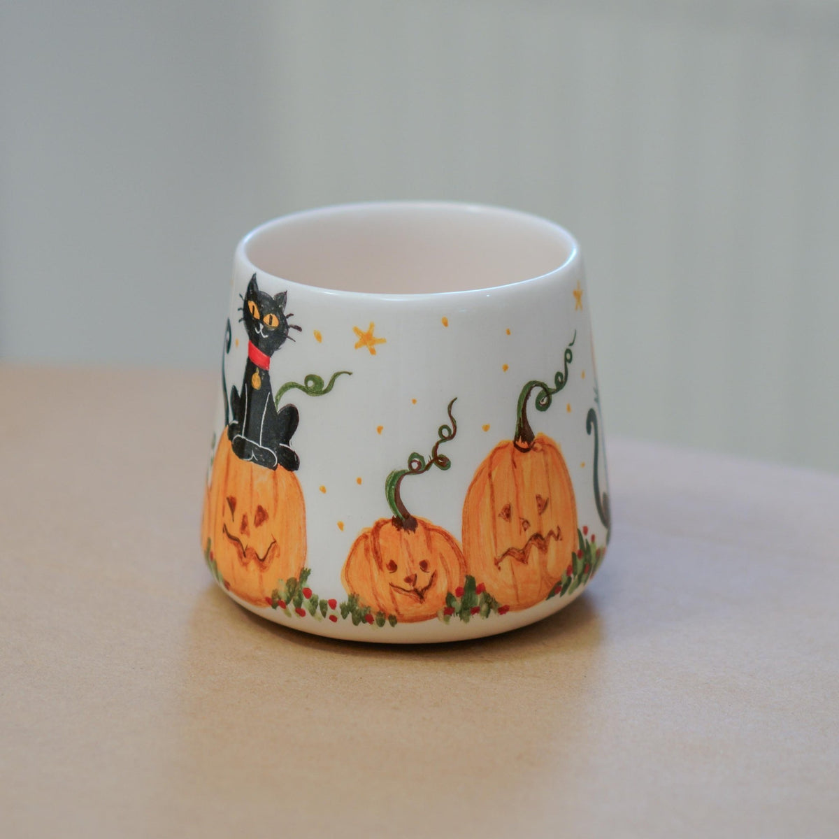 Halloween Cat Mug: Pumpkin & Witchy Design, Seasonal Gift