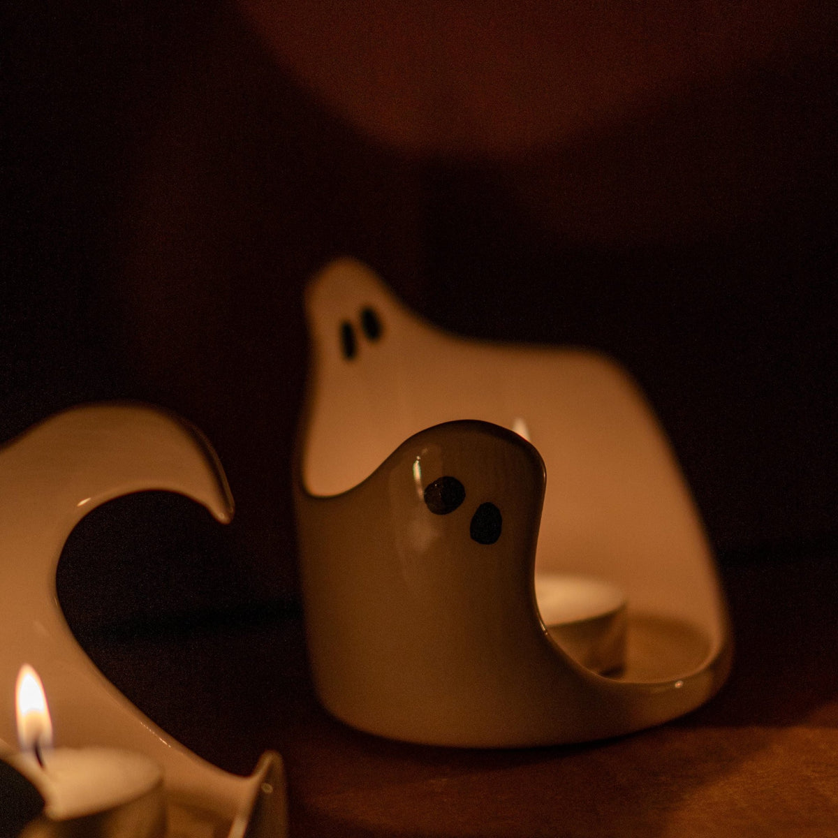 Handmade Ceramic Ghost Tealight Holder Set: Spooky Halloween Decor