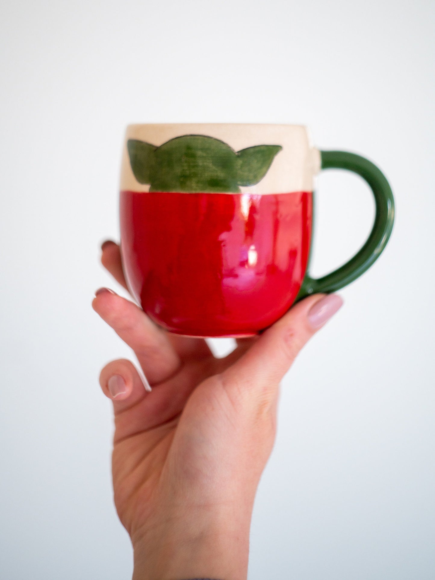 Star Wars Themed Baby Yoda Coffee Cup – Ideal Gift for Sci-Fi Enthusiasts