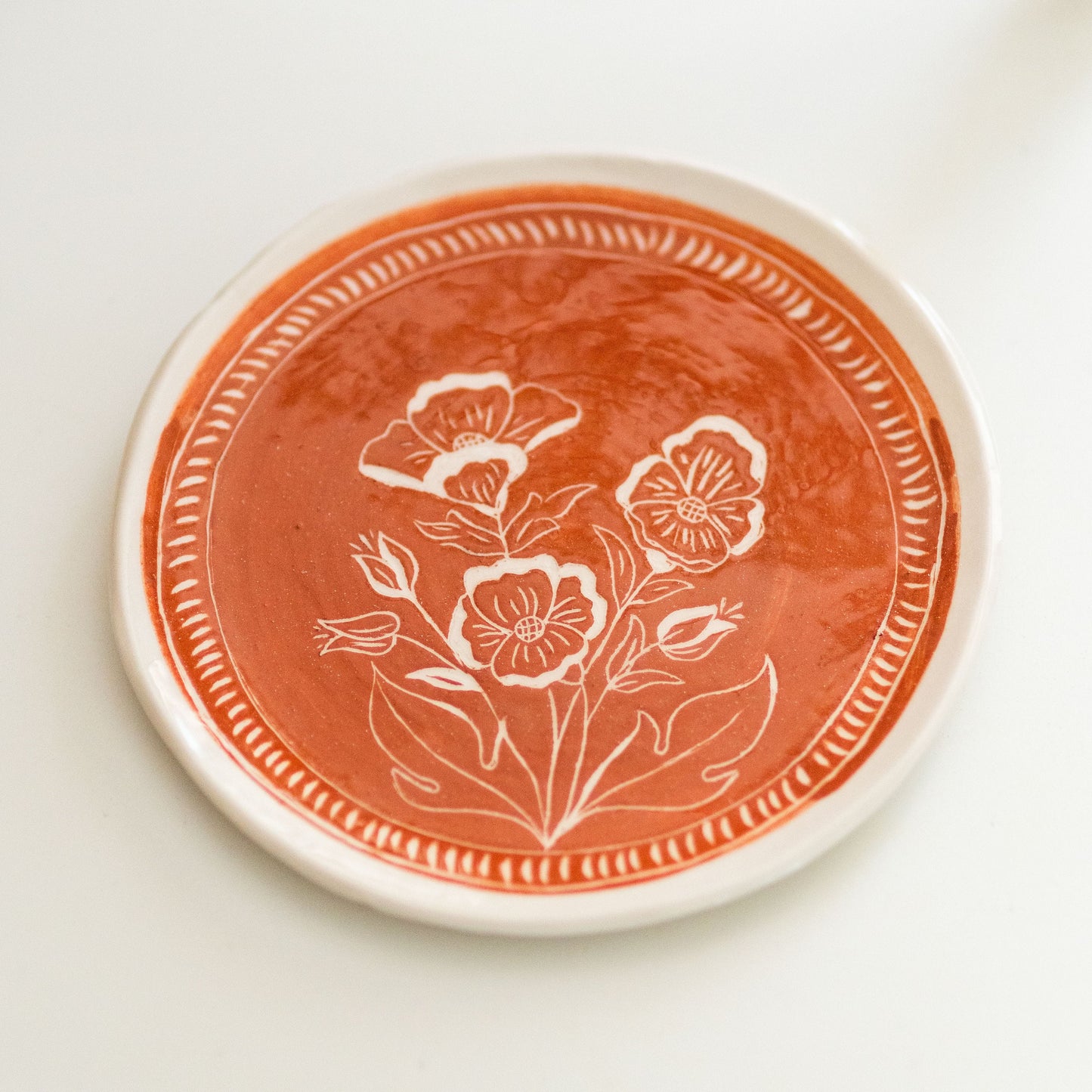 Handmade Dinnerware, Floral Plate Set, Terracotta Ceramic Dinnerware, Elegant Dinner Plates