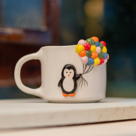 Handcrafted Cute Penguin Coffee Mug with Balloon Detail – Perfect for a Playful Morning Brew