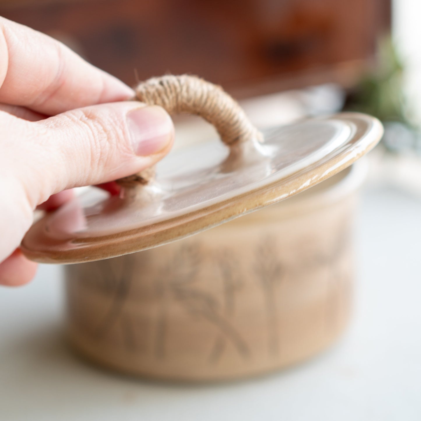 Ceramic Pot with Lid - Multipurpose Storage Box