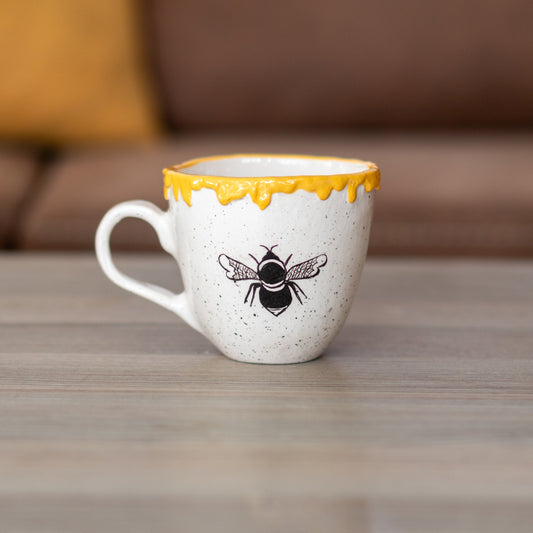 Pottery Mug - Honey and Bee, Ceramic Coffee Mug, Beehive Mug, Handmade Coffee Mug