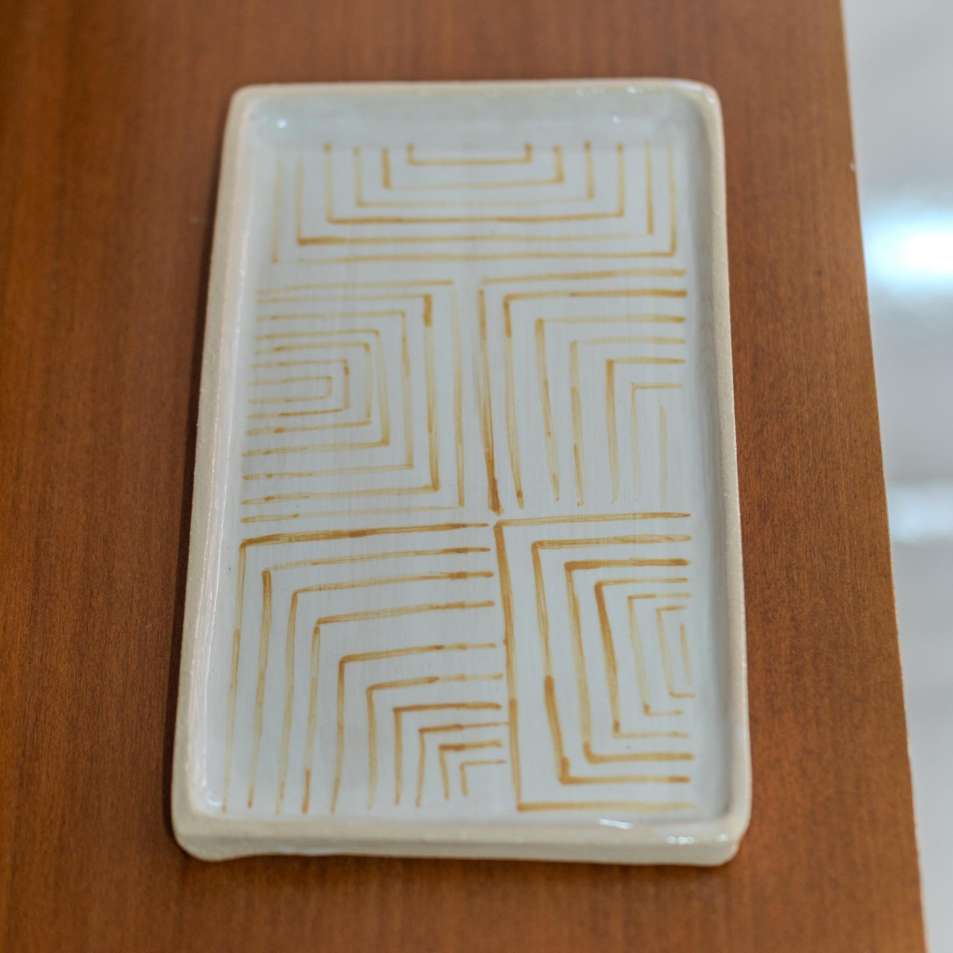 Valet Tray - Trinket Dish, Key Tray, Jewelry Holder, Ring Dish, Minimal Entrance Decor