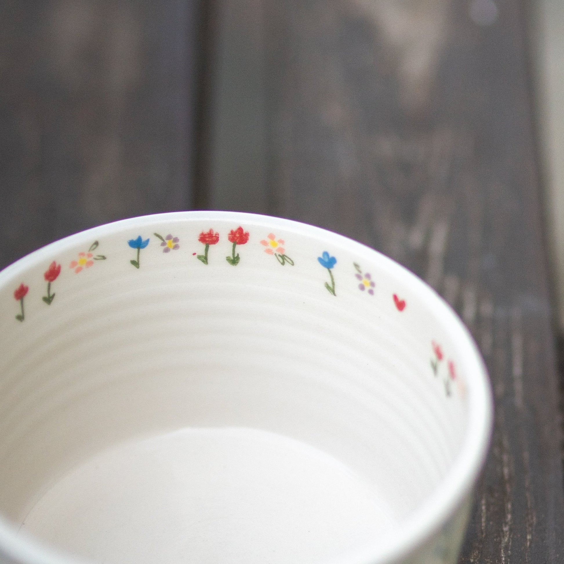 Vibrant Pasta Bowl - Fruit Plate - Handcrafted Floral Dinnerware for Colorful Dining Experience