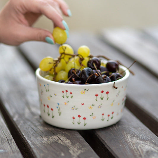 Vibrant Pasta Bowl - Fruit Plate - Handcrafted Floral Dinnerware for Colorful Dining Experience
