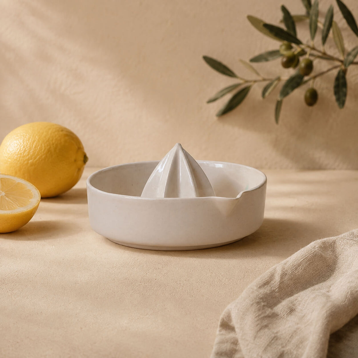 Porcelain Citrus Juicer – Lemon Squeezer & Reamer Bowl