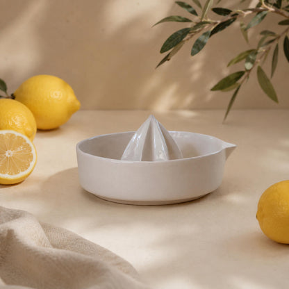 Porcelain Citrus Juicer – Lemon Squeezer & Reamer Bowl